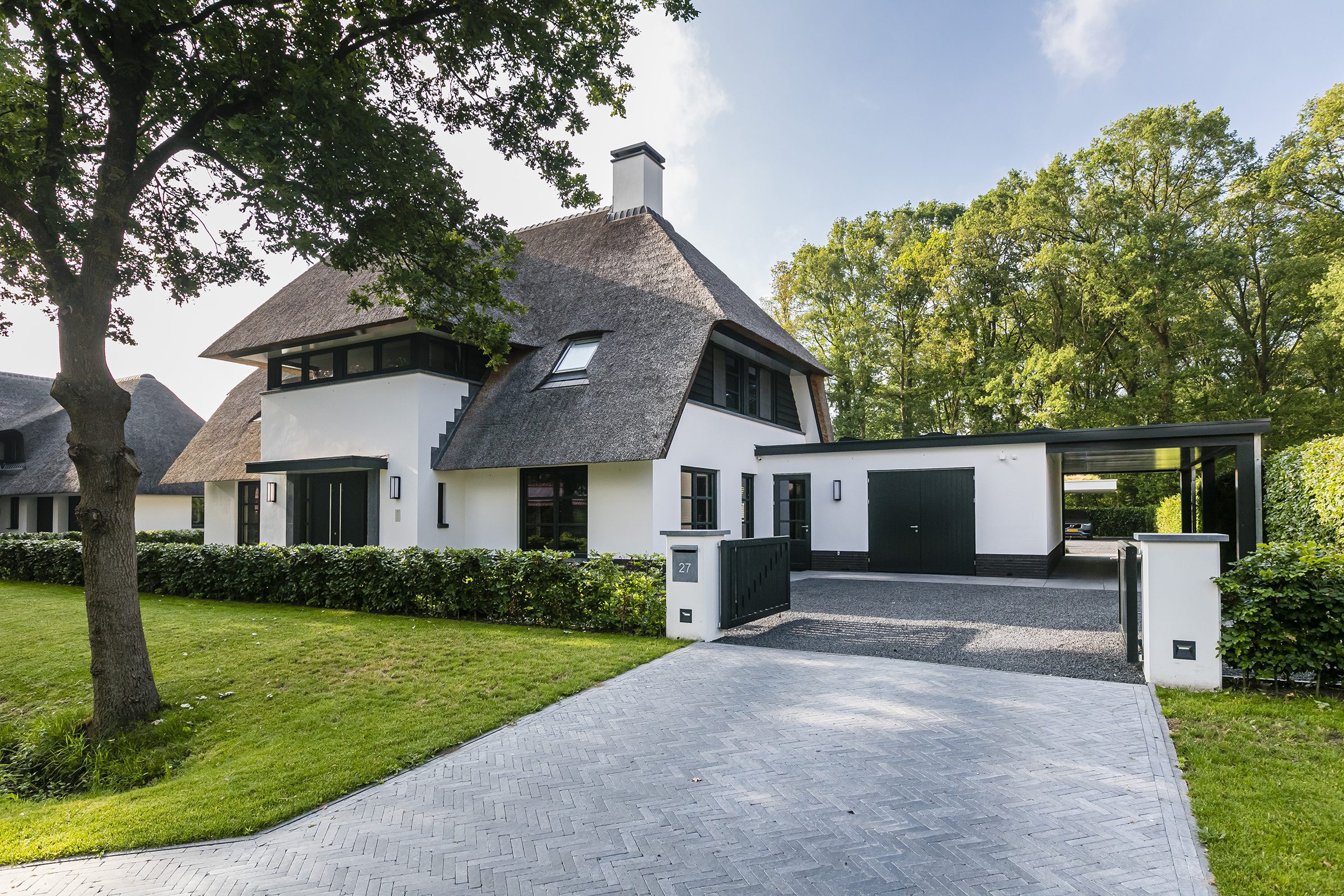 luxe villa bouwen - Villa te Hengelo - voorzijde villa - Lichtenberg Exclusieve Villabouw