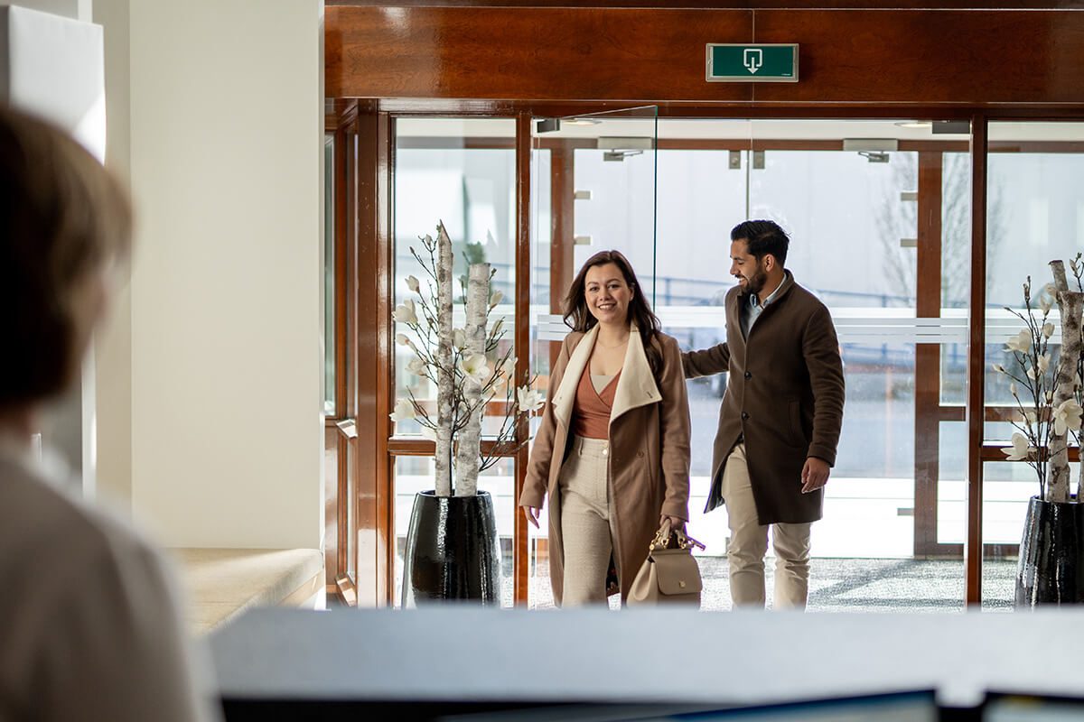 Ons team - VOns team - kantoor - entree - Lichtenberg Exclusieve Villabouwakmanschap - Uitmeten - Lichtenberg Exclusieve Villabouw
