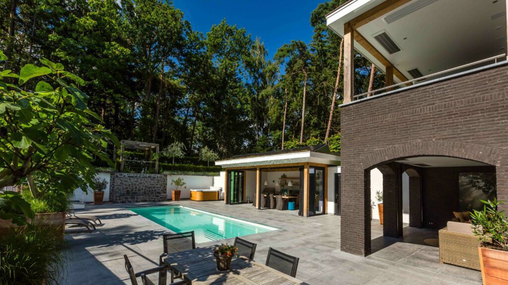 Villa bouwen met luxe buitenruimte - gezinsvriendelijke villas
