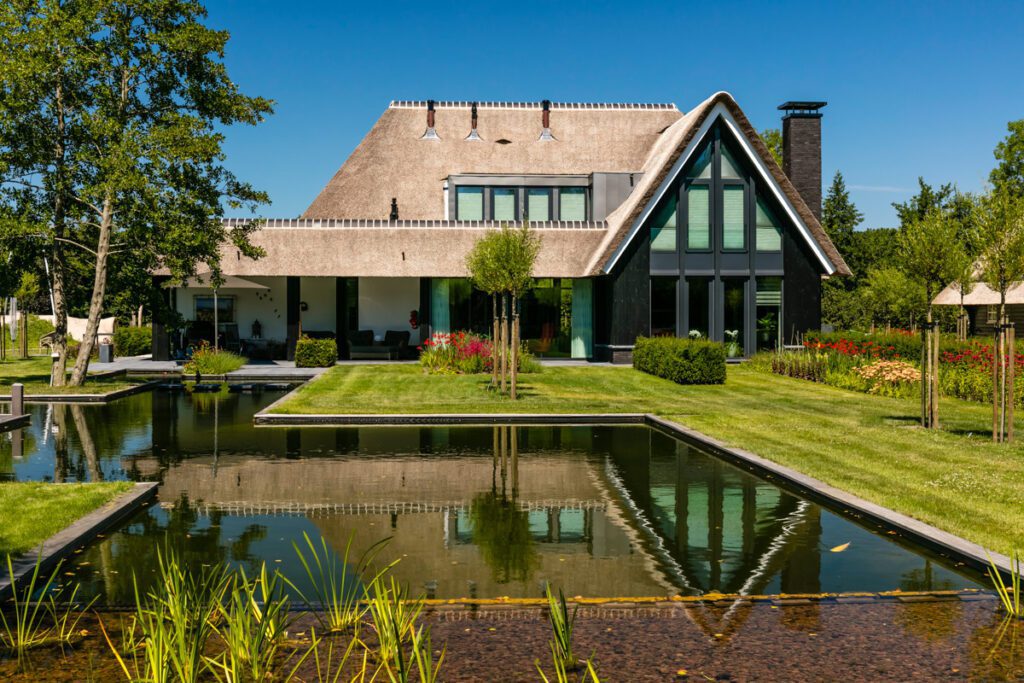 architect villa bouw met Lichtenberg Exclusieve Villabouw