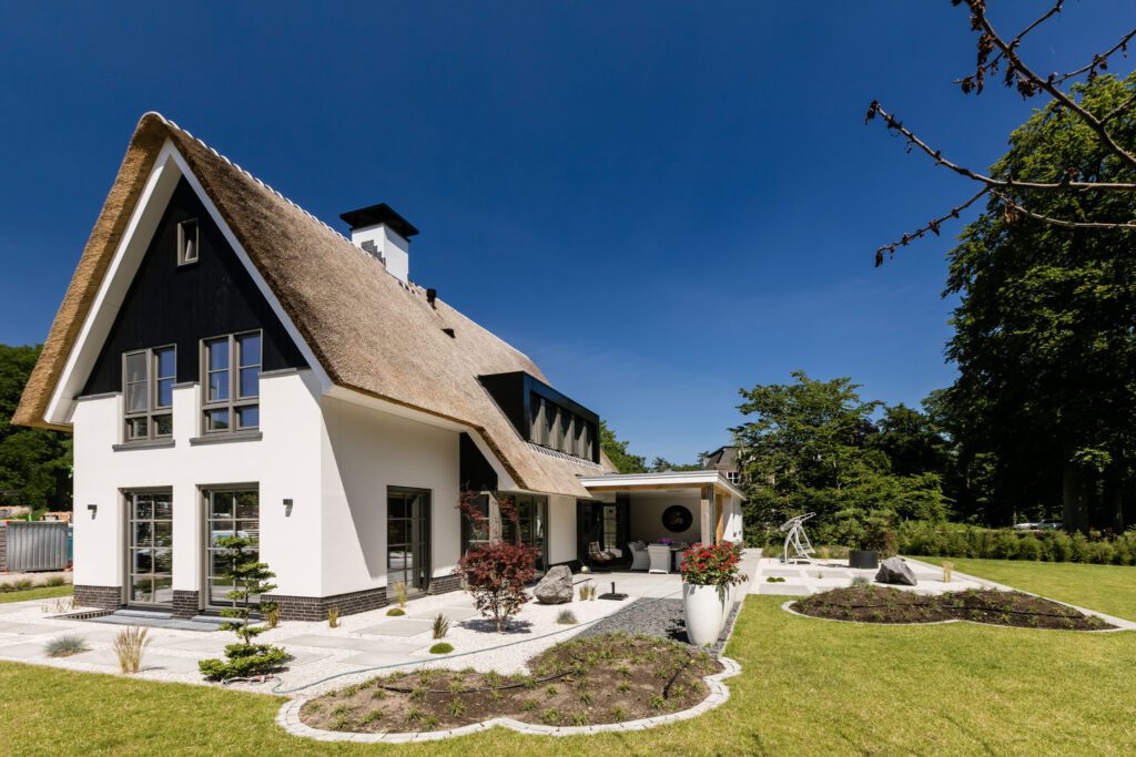 Een kavel kopen en villa bouwen met Lichtenberg Exclusieve Villabouw