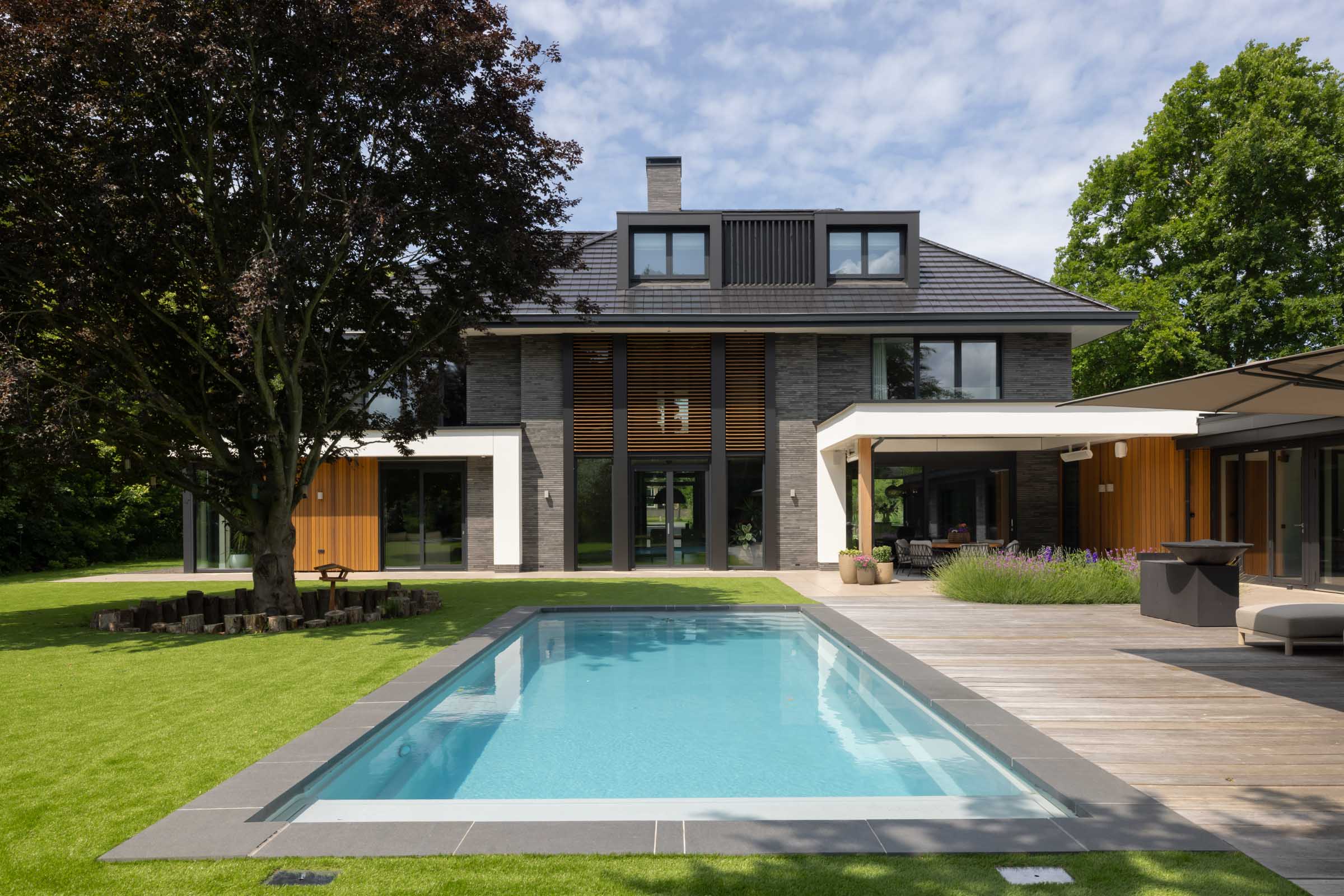 Achtergevel Moderne villa te Zuid Holland Lichtenberg Exclusieve Villabouw